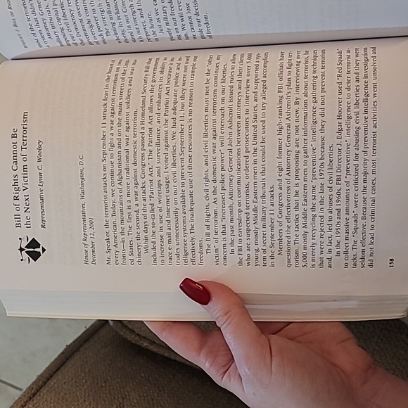 Contemporary international problems world politics paperback Book custom edition - Picture 15 of 16